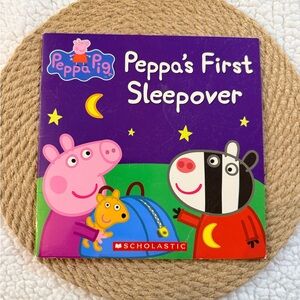 10/$25 • Scholastic‎ Peppa Pig - Peppa’s First Sleepover Paperback
